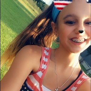 Meet your Posher, Jaylee